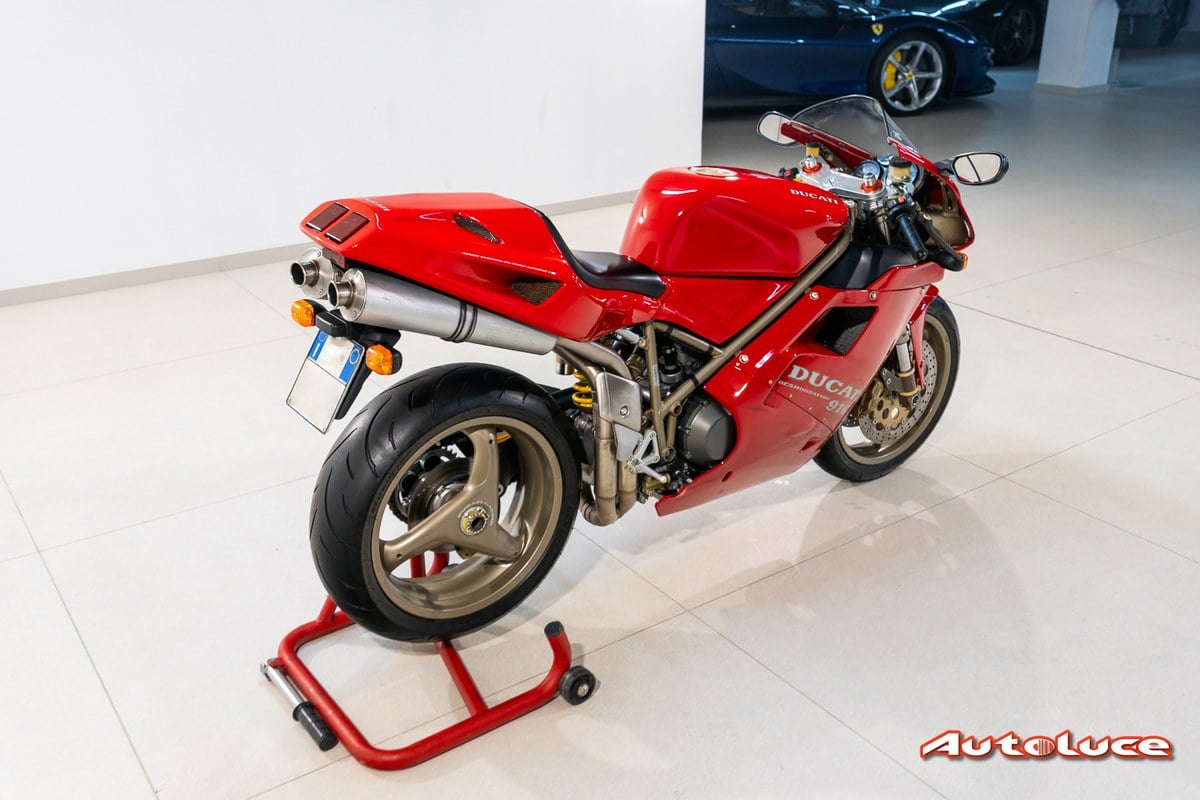 1994 Ducati 916 Red Manual 7 Speed In Italy For Sale Car Classic 1994-ducati-916-red-manual-7-speed-in-italy-for-sale-car-classic