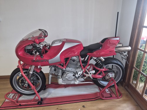 2002 Ducati MH900E