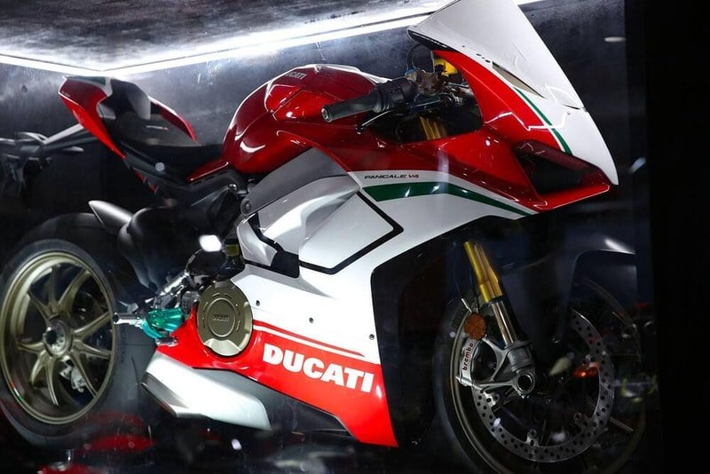 2018 Ducati V4 Speciale Panigale - 1 2018 Ducati V4 Speciale Panigale - 1