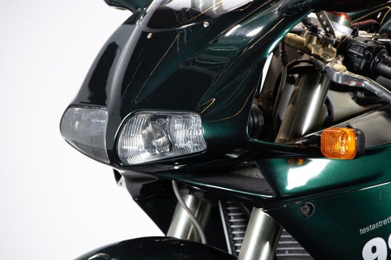 2004 Ducati Superbike 998 - 2 2004 Ducati Superbike 998 - 2