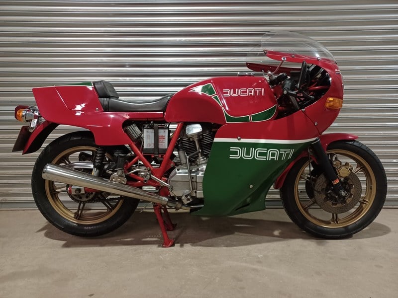 1981 Ducati Mike Hailwood Replica - 1 1981 Ducati Mike Hailwood Replica - 1
