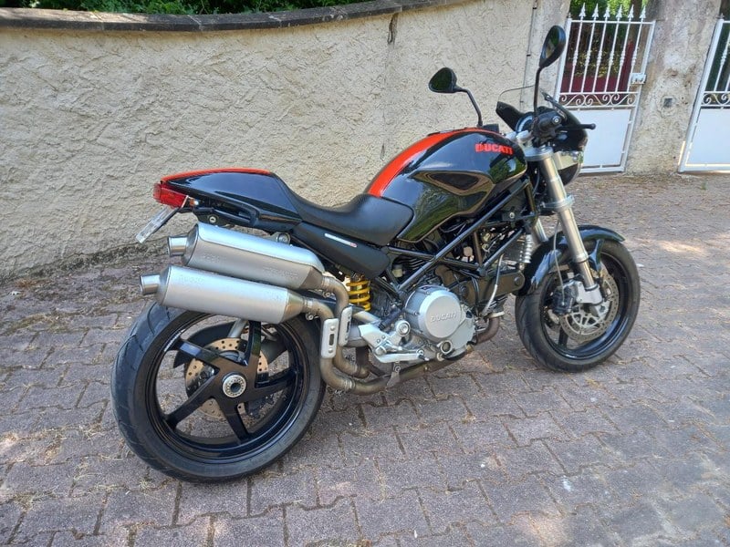 2005 Ducati Monster 800 - 1 2005 Ducati Monster 800 - 1
