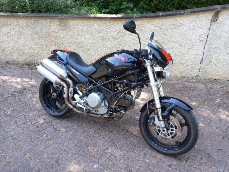 2005 Ducati Monster 800 - 2 2005 Ducati Monster 800 - 2
