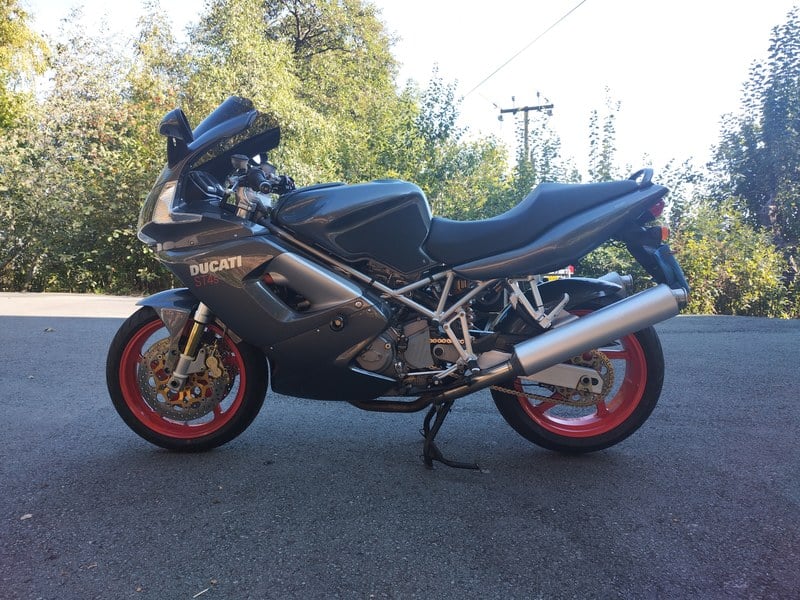 2005 Ducati Sporttouring ST4 - 2 2005 Ducati Sporttouring ST4 - 2