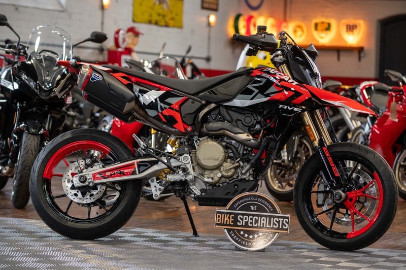 2025 Ducati Hypermotard 796 - 1 2025 Ducati Hypermotard 796 - 1