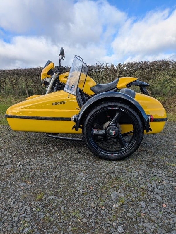 2001 Ducati Pantah 600 - 2 2001 Ducati Pantah 600 - 2