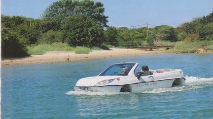 2015 Dutton Reef amphibious car