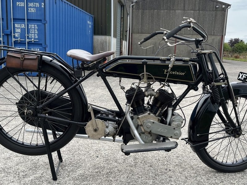 1921 Excelsior Big Twin 8hp