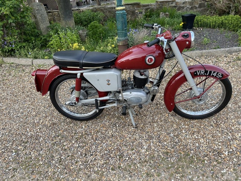 Excelsior Roadmaster 197 cc Two Stroke Show Standard 1956