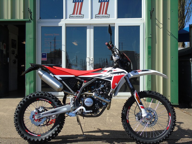 2024 Fantic XEF125 Enduro in United Kingdom For Sale Car Classic