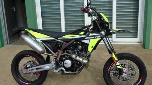 Picture of 2024 Fantic XMF 125 Motard Performance Brand New, Leaner legal - For Sale