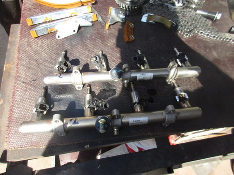 Injector tubes Ferrari California