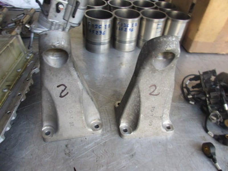 Engine-Chassis Mounting Supports for Ferrari California
