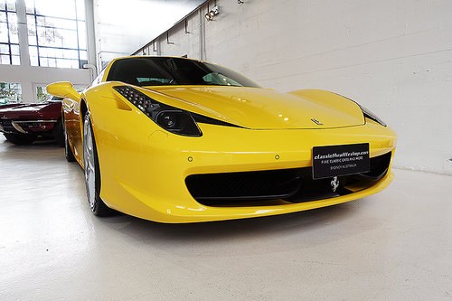 2010 Beautiful 458 Italia with very low kms, RHD, books, tools For Sale