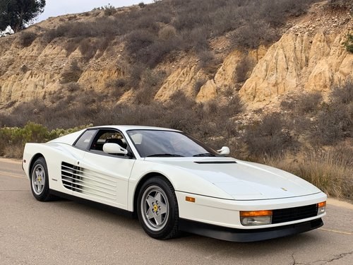 1991 Ferrari Testarossa = Rare Ivory + 1 of 266 made 9k miles $ob In vendita