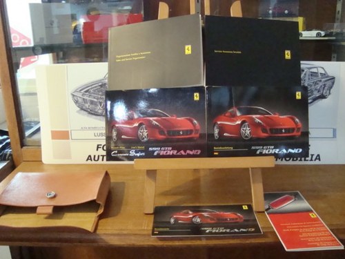 2000 Ferrari 599 Fiorano owners manual set For Sale
