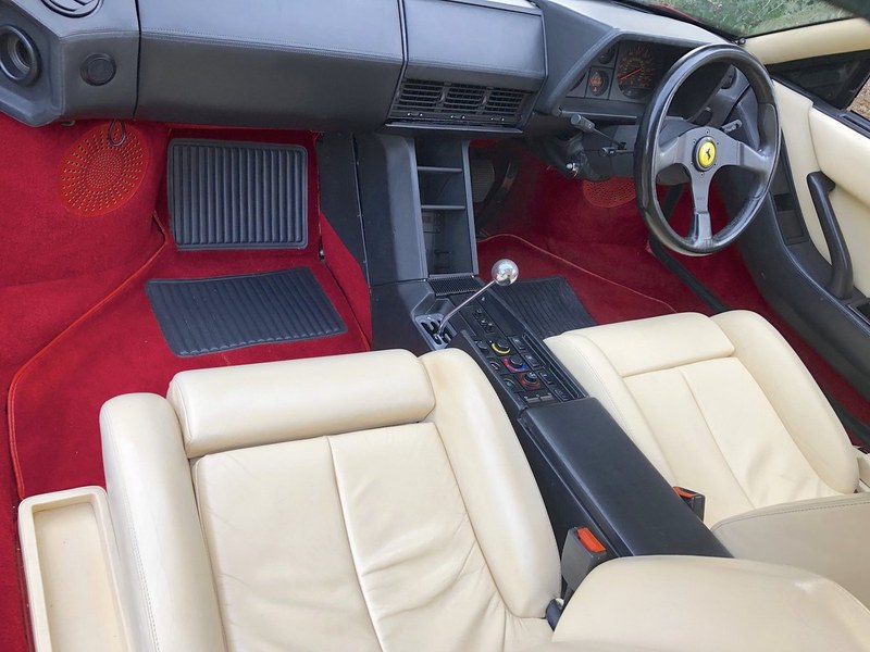 1990 Ferrari Testarossa - 4