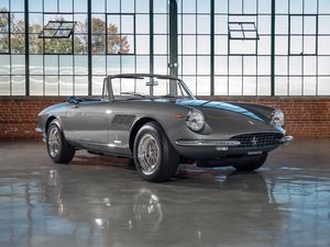 1967 Ferrari 330 GTS by Pininfarina For Sale by Auction