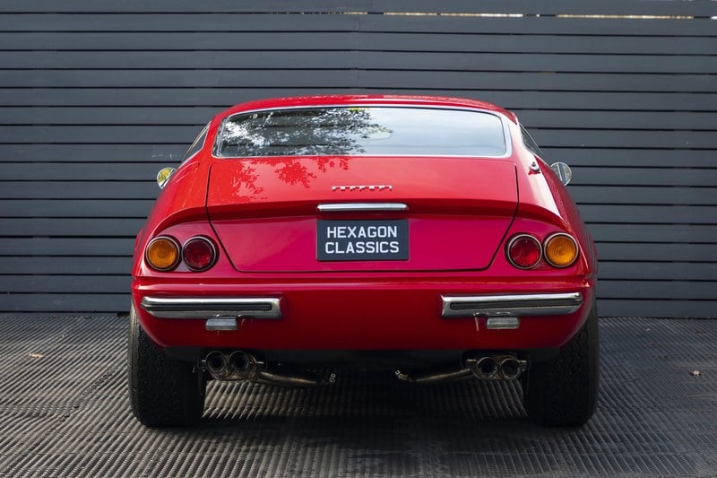 1972 Ferrari 365 GTB/4 Daytona - 4