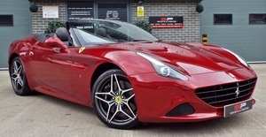 2015 Ferrari California 3.9 V8 T Rosso California Metallic For Sale