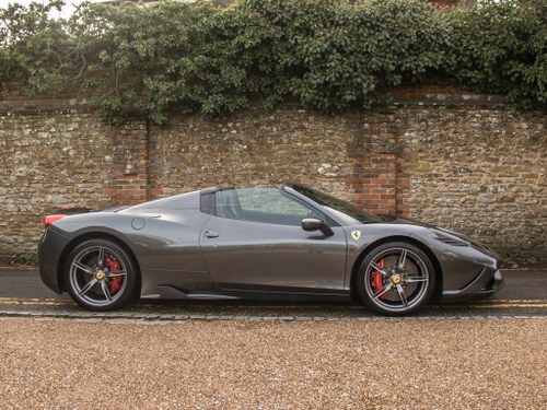 2015 Ferrari    458 Speciale Aperta  In vendita