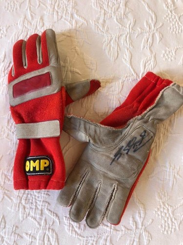 1996 Michael Schumacher British GP race used glove In vendita