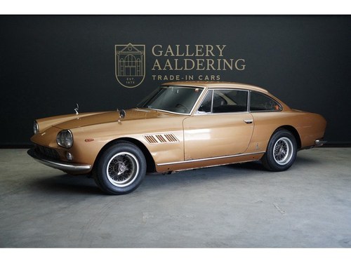 1964 Ferrari 330 GT matching numbers, rare colour, early series. For Sale