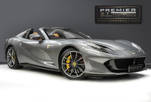 2020 Ferrari 812 GTS GTS. ENORMOUS SPECIFICATION. CARBON FIBRE EX Kaufen Bei
