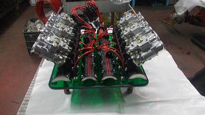 Carburetors and cam covers Ferrari 365 for display