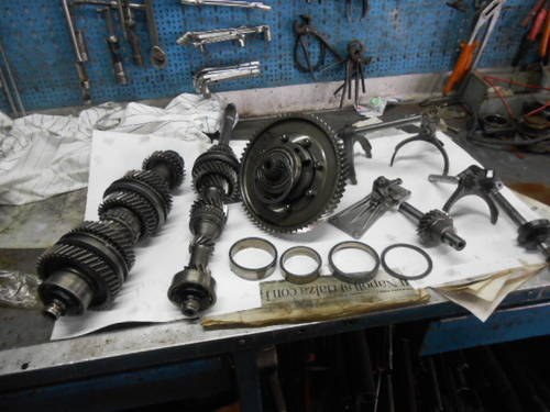 Gears for Ferrari 308 gearbox type 108CL  For Sale