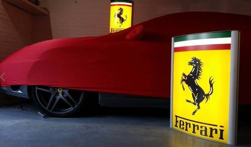 Ferrari Garage Sign In vendita