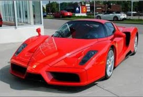 2003 Ferrari enzo one owner 5350 km. In vendita