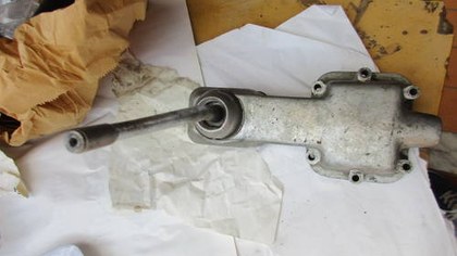 Gearbox lever and support for Ferrari 330