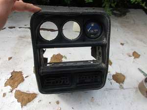 Dashboard central cover for Ferrari 328 For Sale (picture 1 of 6)
