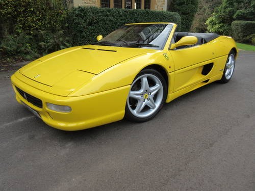 1998 Ferrari 355 spider-six speed manual.One of 38  In vendita