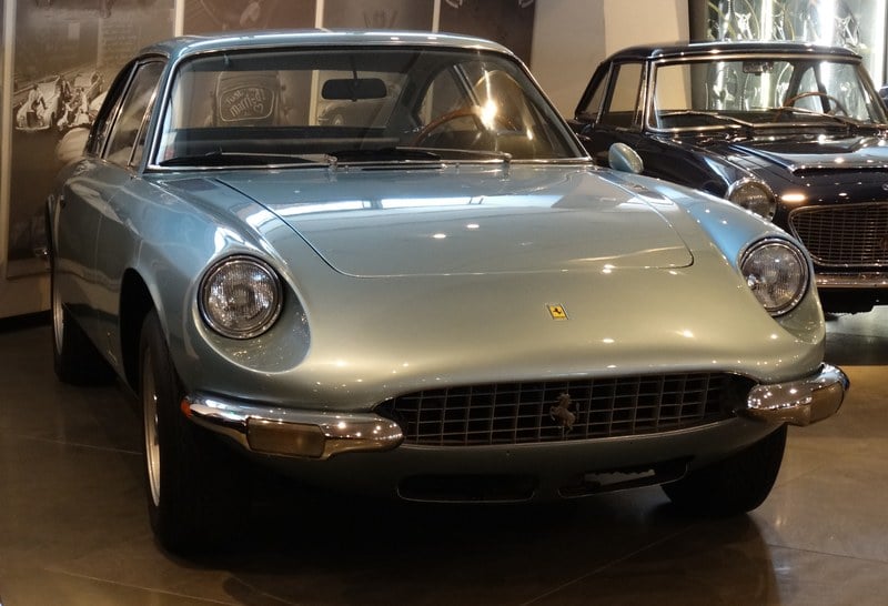 1969 Ferrari 365 GT 2+2 - 4