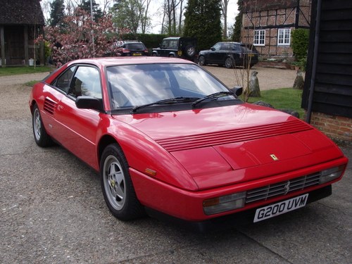 1990 Low mileage Ferrari Mondial T in excellent condition In vendita