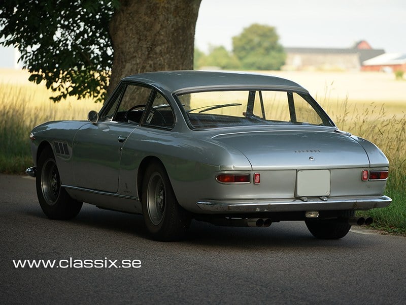 Ferraeri 330 GT 2+2 Series 1