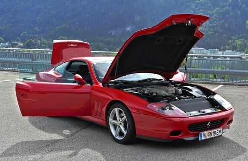 2002 Ferrari 575 - 6