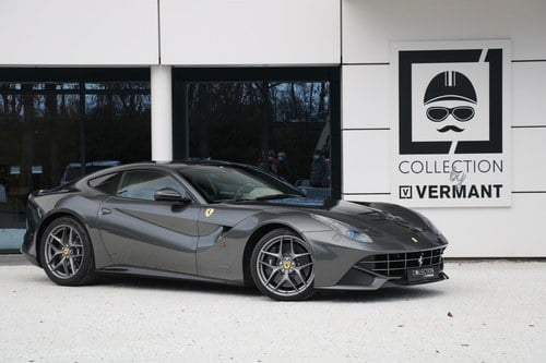 2014 Ferrari F12 Berlinetta - Full option - New Power Warranty VENDU