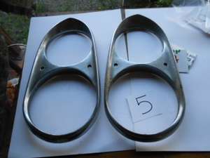 Headlamp rims for Ferrari 330 Gt 2+2 s1 For Sale (picture 1 of 4)
