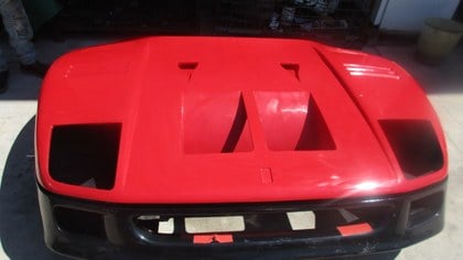 Front bonnet Ferrari F40 GT1