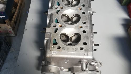 Picture of Rh cylinder head Ferrari 308 2v - For Sale