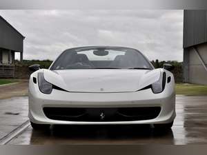 2013 Ferrari 458 Spider DCT For Sale (picture 2 of 12)