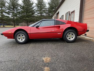 Picture of 1978 Ferrari 308 GTS Red Project. Engine out