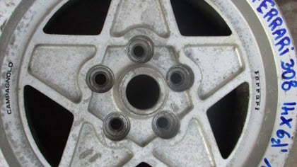 Wheel rim Ferrari 308
