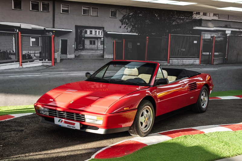 1992 Ferrari Mondial Cabriolet - 4