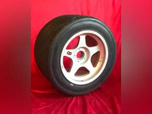 1990 Ferrari F40 LM OZ Racing Magnesium Rear Wheel Pirelli Rain For Sale (picture 1 of 10)