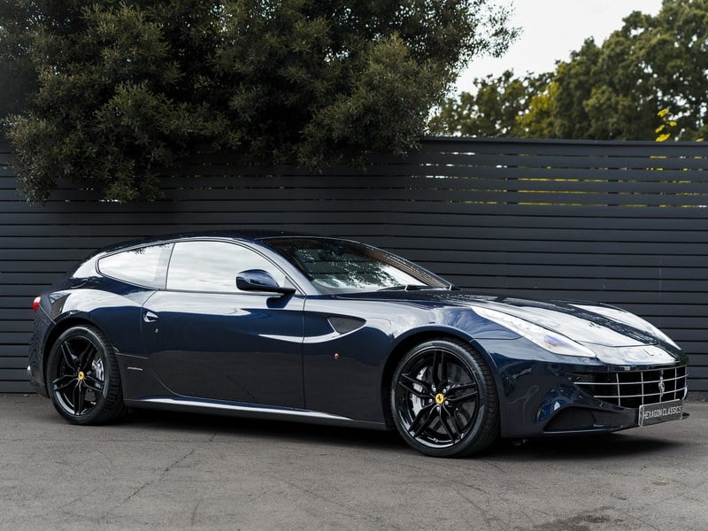 FERRARI FF GRAND TURISMO