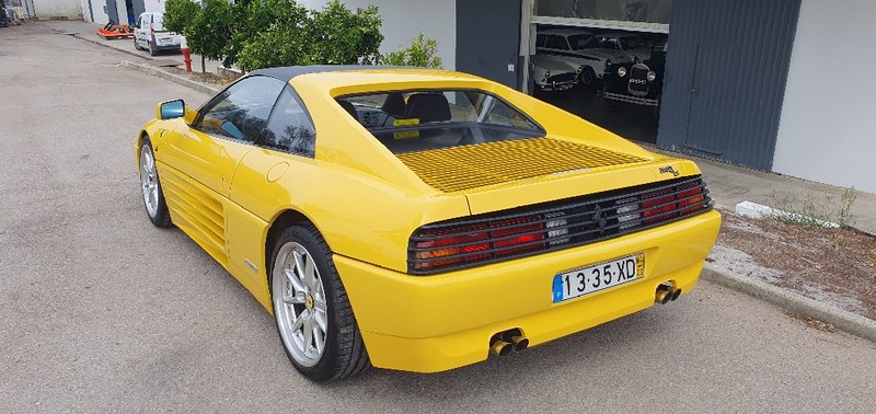 1994 Ferrari 348 - 7